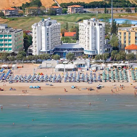 Hr Senigallia, Già Ritz Senigallia