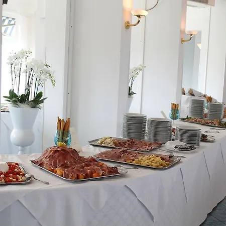 Hr Senigallia, Già Ritz 4* Senigallia