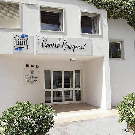 Hr Senigallia, Già Ritz Hotel Senigallia
