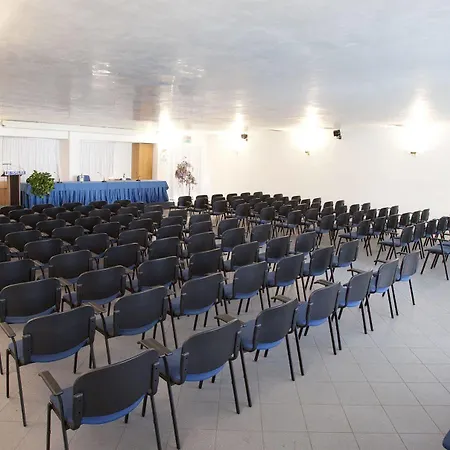 Hr Senigallia, Già Ritz Hotel Senigallia